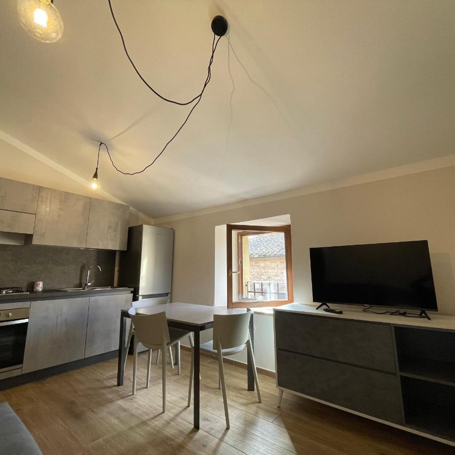 Charming 1-Bed Apartment In Montepulciano Exterior foto